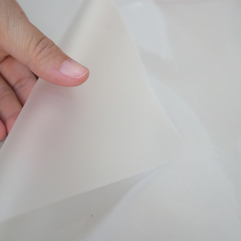 Anpassbare TPU-Folie mit einer Stärke von 0,1–2,0 mm; bietet hohe Flexibilität und Ermüdungsbeständigkeit.